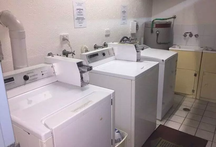 Silkari The Pavilions