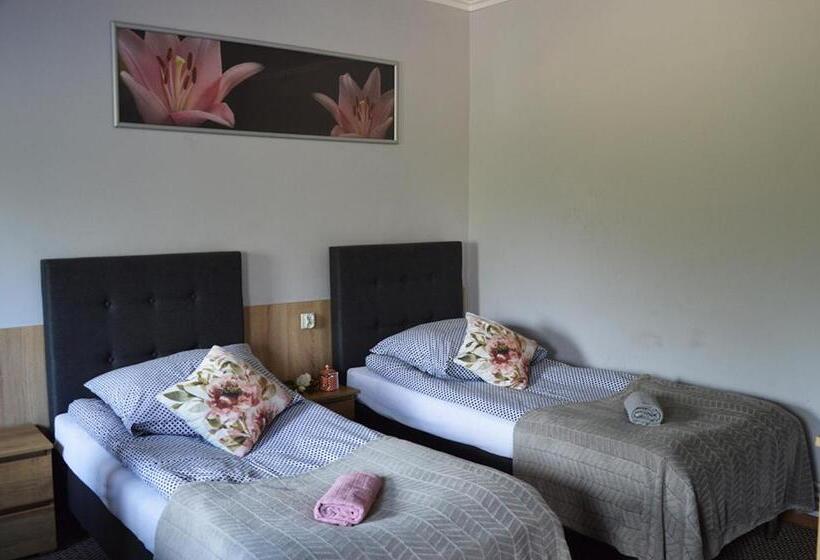 فندق صغير Apartament Adabet