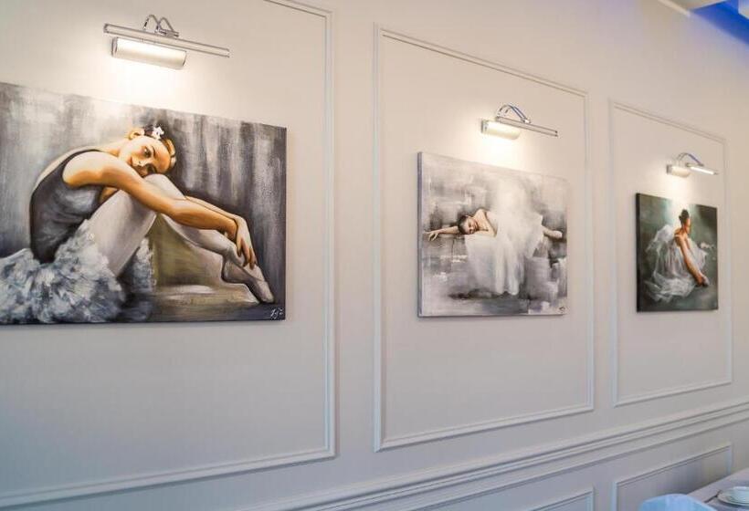 הוסטל Dworek Czardasz Strzebielino Wejherowo