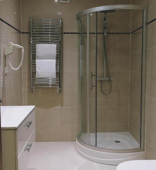 Hostel Zajazd Restauracja Paradise