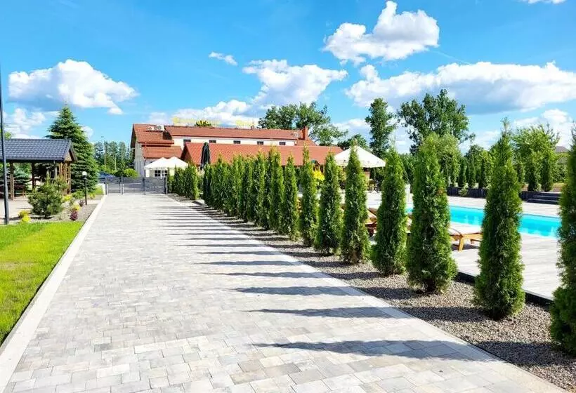 Retkeilymaja Zajazd Zaścianek