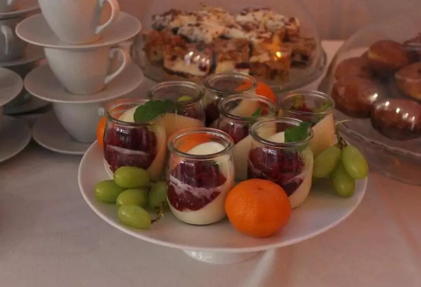 Aamiaismajoitus (B&B) Branica No. 25