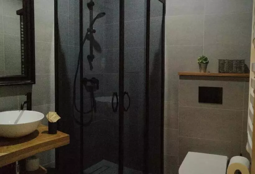 Aamiaismajoitus (B&B) Branica No. 25