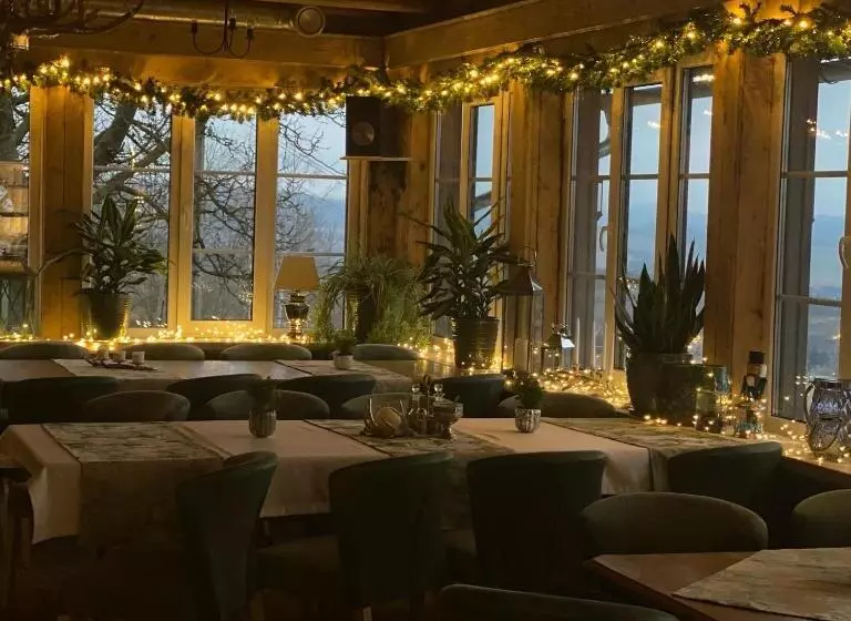 Aamiaismajoitus (B&B) Dom Krawca,schneiderbaude