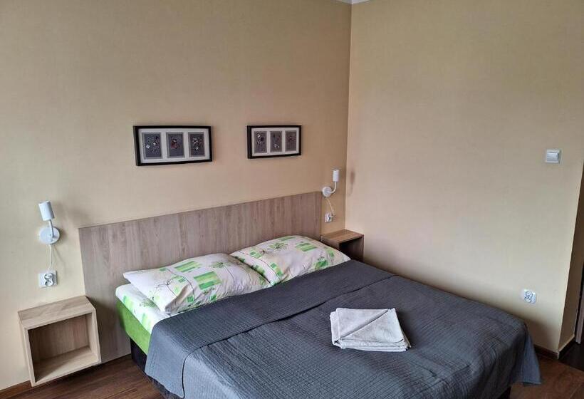 Bed and Breakfast Omega Jantar