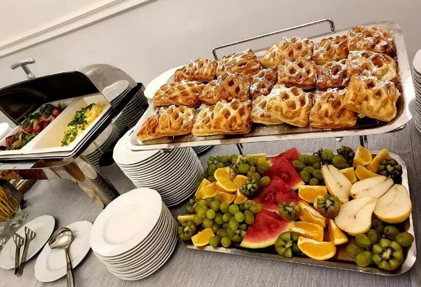 Aamiaismajoitus (B&B) Savoy