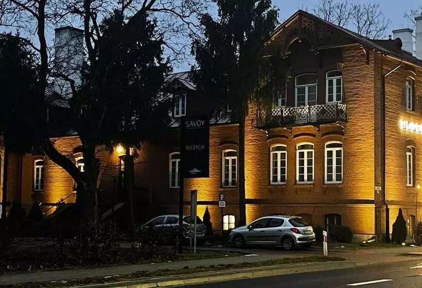 Aamiaismajoitus (B&B) Savoy