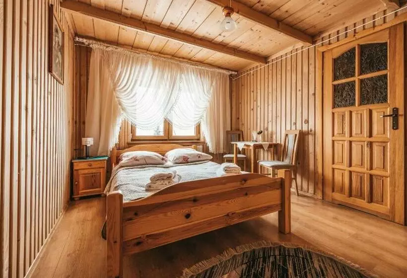 Aamiaismajoitus (B&B) U Skowyrów