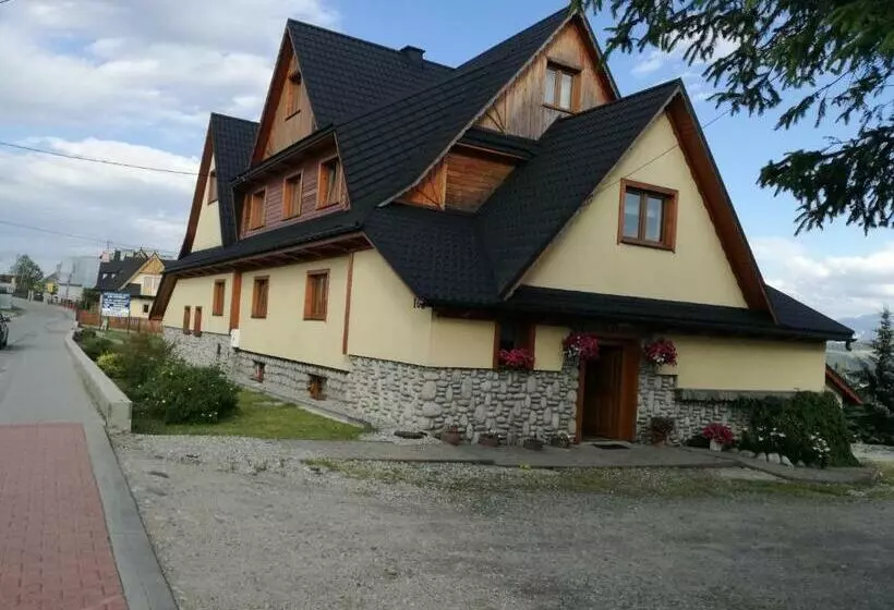 Aamiaismajoitus (B&B) U Skowyrów