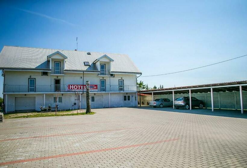 צימר Usługi Hotelarskie Małgosia I Andrzej Danowski