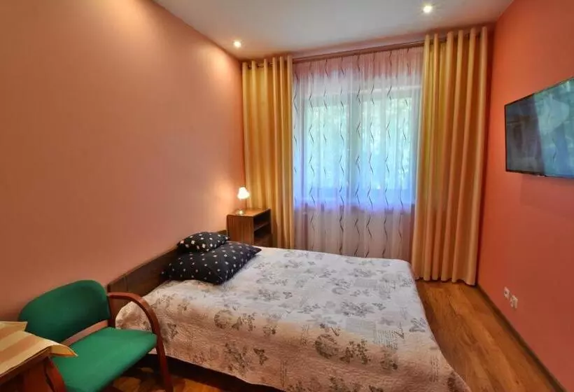 Aamiaismajoitus (B&B) Willa Olympia