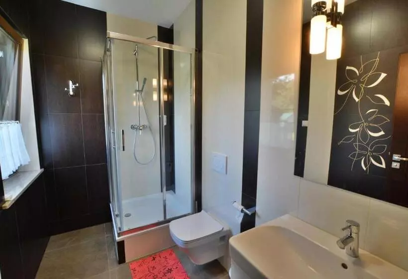 Aamiaismajoitus (B&B) Willa Olympia