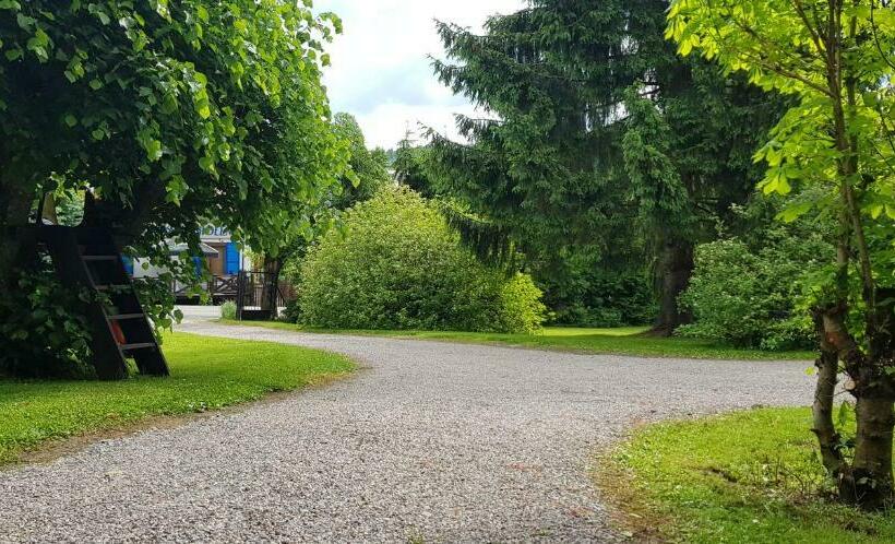 تختخواب و صبحانه Wygodne Spanie