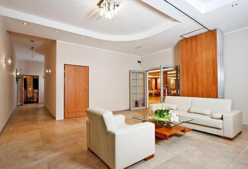 צימר Zajazd Chata Kębłowo