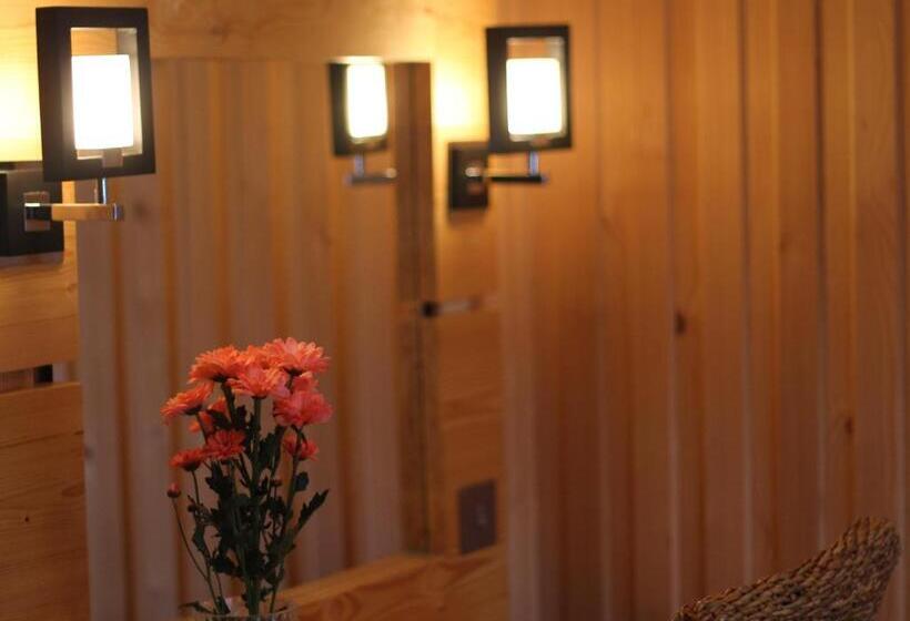 تختخواب و صبحانه Zakątek Pod Smrekami