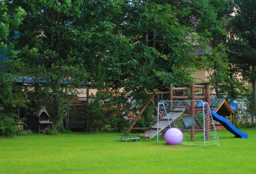 تختخواب و صبحانه Zakątek Pod Smrekami