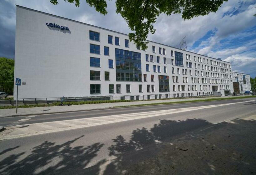 هتل Apartamenty Collegia