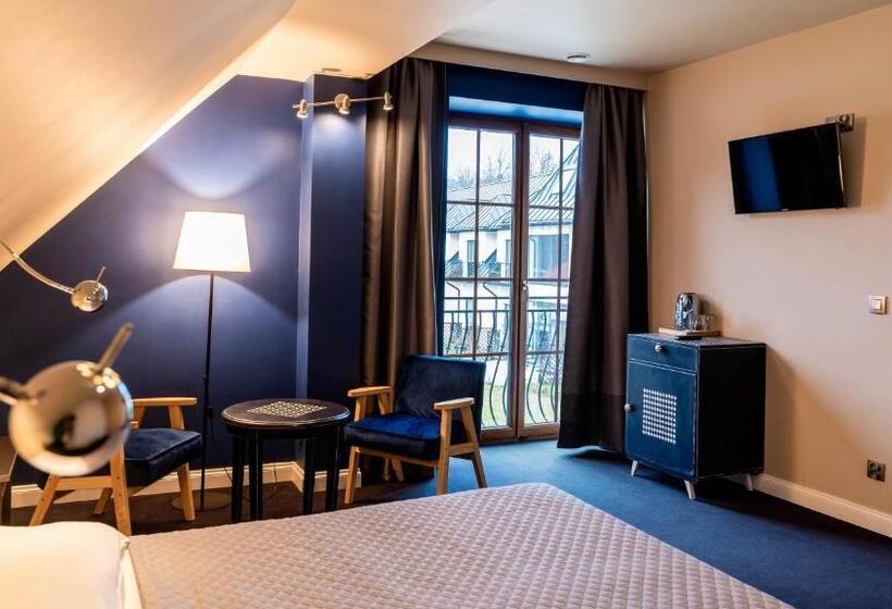 בית מלון כפרי Caryńska Resort & Spa