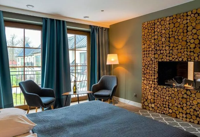 Hotelli Caryńska Resort & Spa