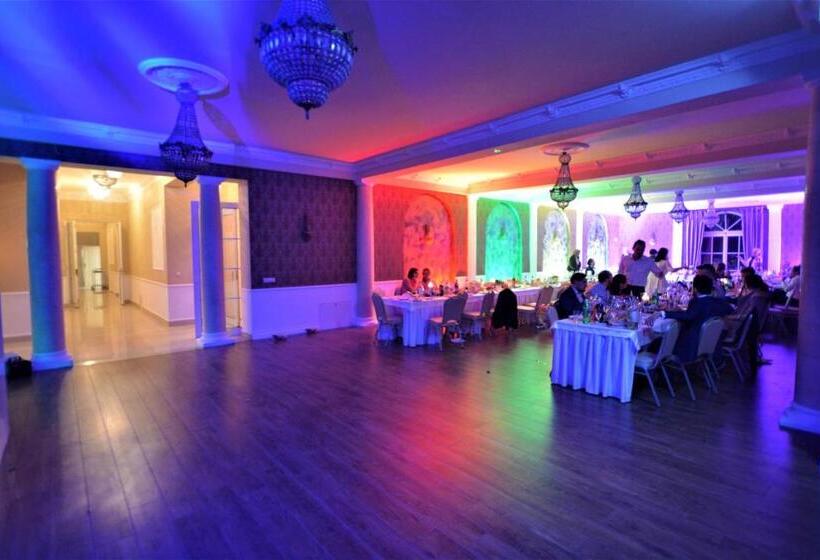 酒店 Dwor Osieczek