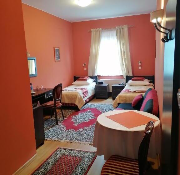 בית מלון כפרי Napoleon