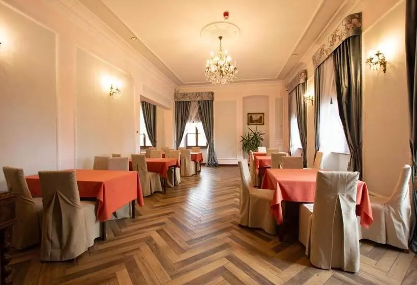 Hotelli Pałac Lubiechowa Jelenia Góra  Riesengebirge