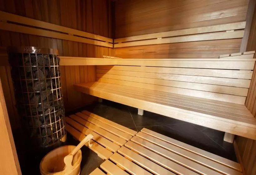 Hotelli Pałac Lubiechowa Jelenia Góra  Riesengebirge