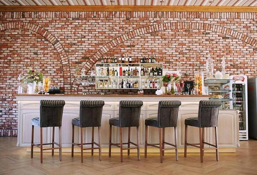 בית מלון כפרי Przystań