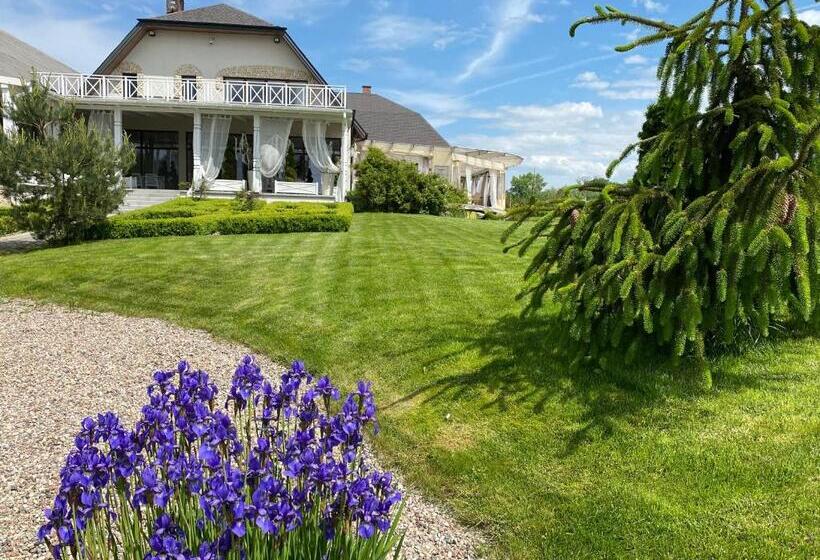 בית מלון כפרי Przystań