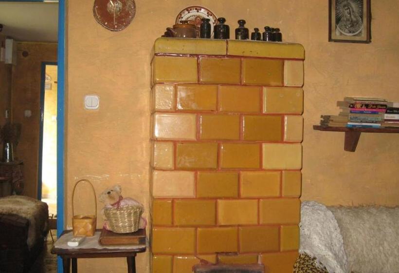 فندق Zagroda Zalipie