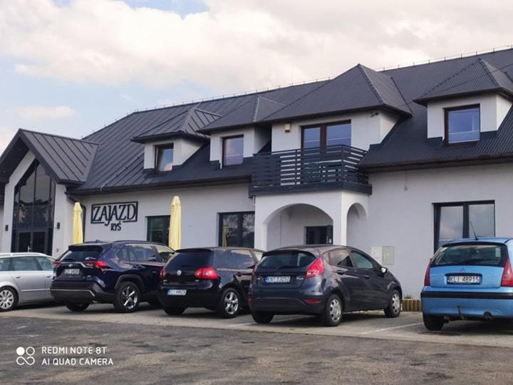 בית מלון כפרי Zajazd ,,ryś