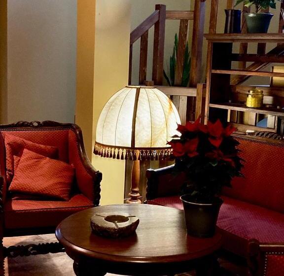 펜션 Dom Podróżnika