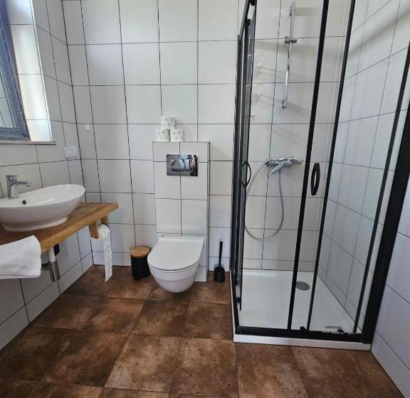 펜션 Dom Podróżnika