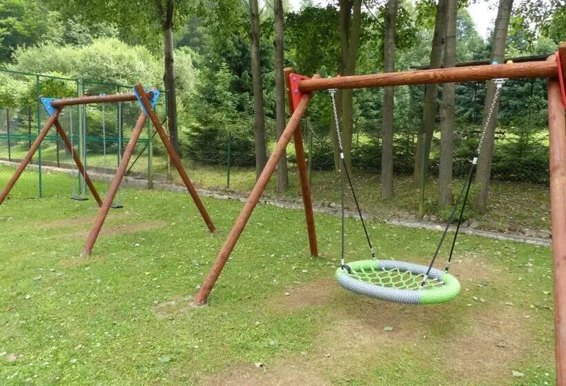 Lomakeskus Dom Wczasowy Kamela