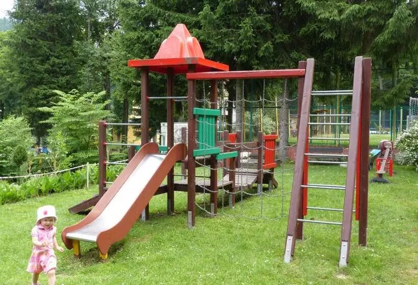 Lomakeskus Dom Wczasowy Kamela