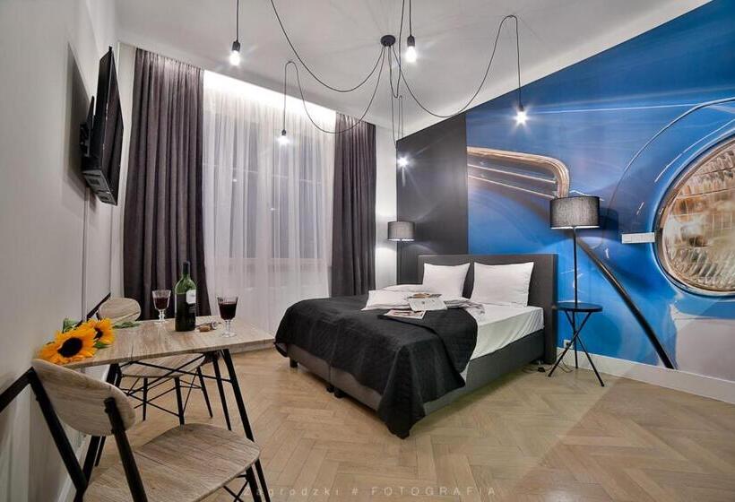 Saint Thomas Corner By Upstairs