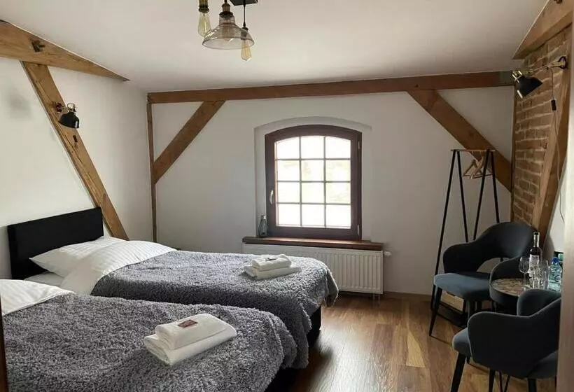 Retkeilymaja Miodosytnia