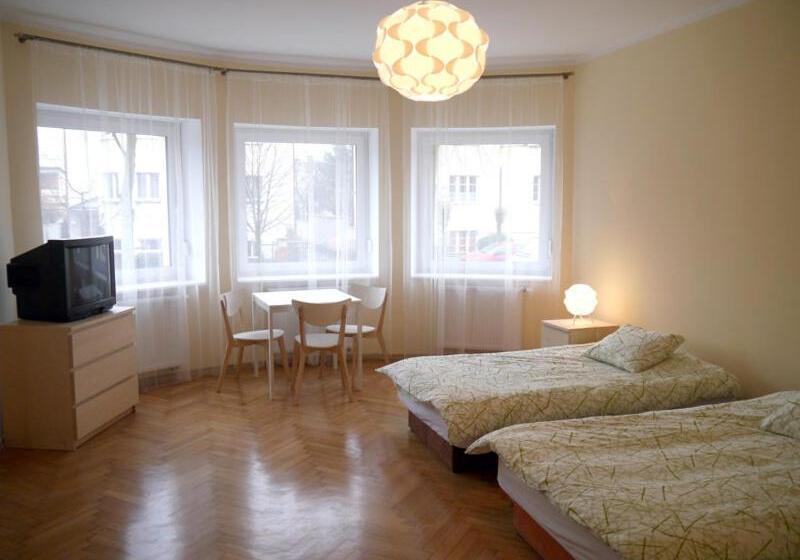 فندق صغير Willa Na Nehringa