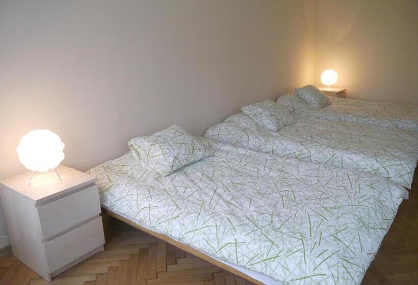 فندق صغير Willa Na Nehringa