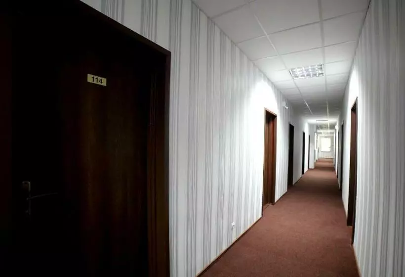 Retkeilymaja Zajazd Monki