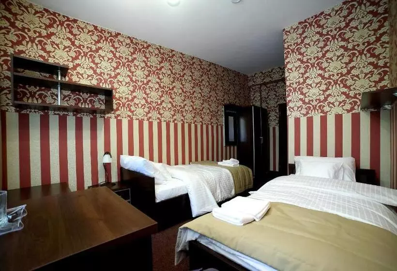 Retkeilymaja Zajazd Monki