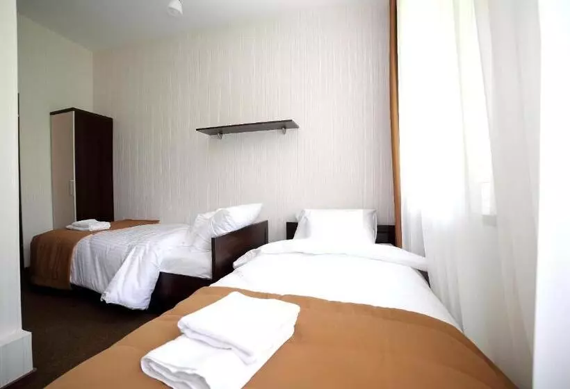 Retkeilymaja Zajazd Monki