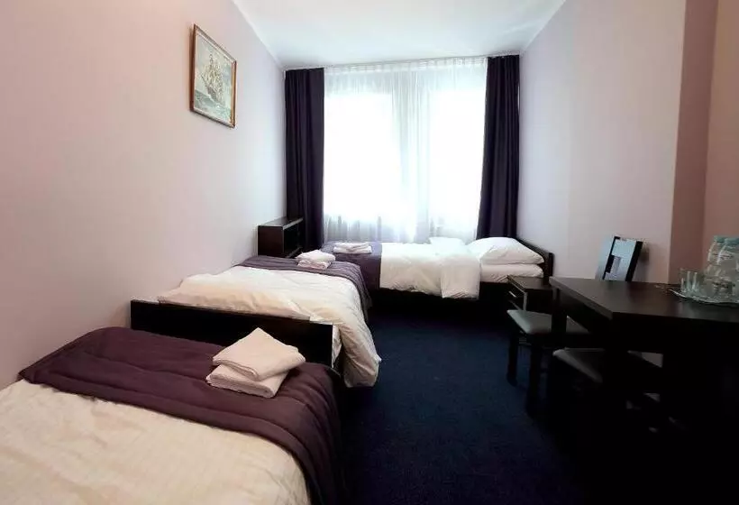 Retkeilymaja Zajazd Monki