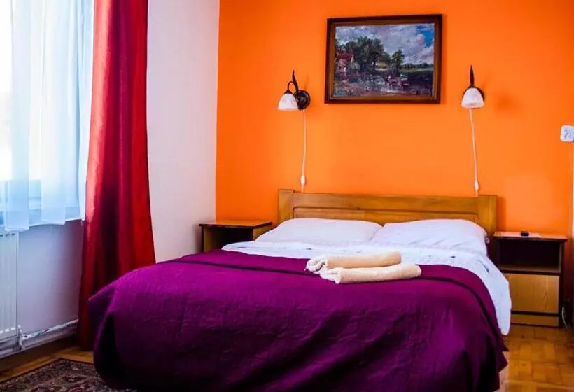 Retkeilymaja Zajazd Zacisze