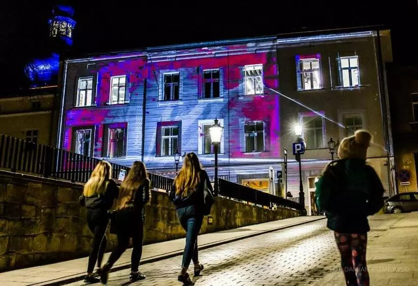 Artrooms Pokoje Gościnne