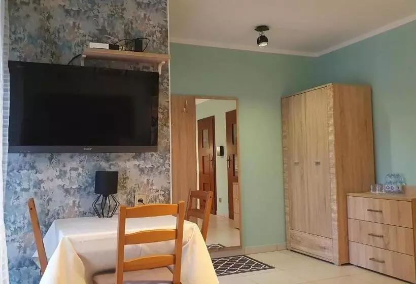 Aamiaismajoitus (B&B) Chata Nad Sztolnią