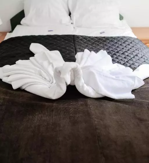 Aamiaismajoitus (B&B) Dom Goscinny Bialy Dworek