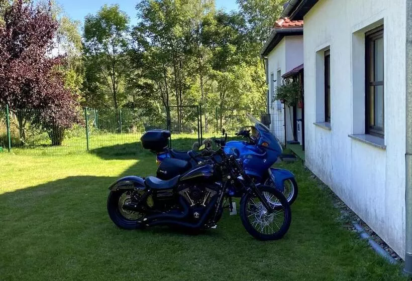 Aamiaismajoitus (B&B) Dom Supełek