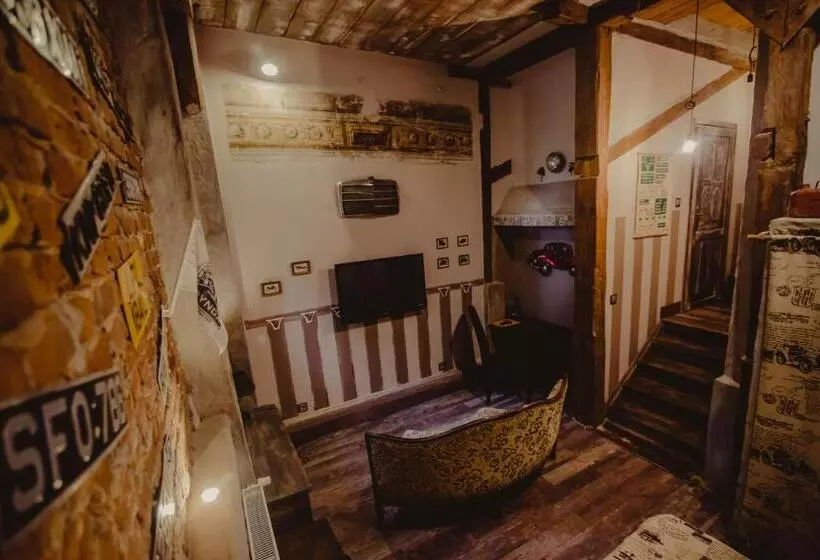 Aamiaismajoitus (B&B) Dwór Boratyn