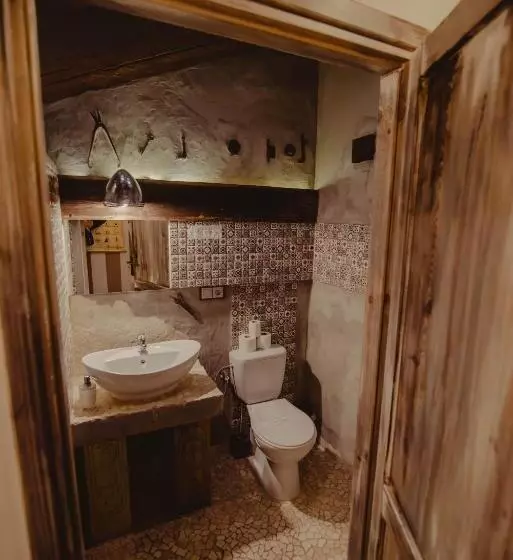 Aamiaismajoitus (B&B) Dwór Boratyn